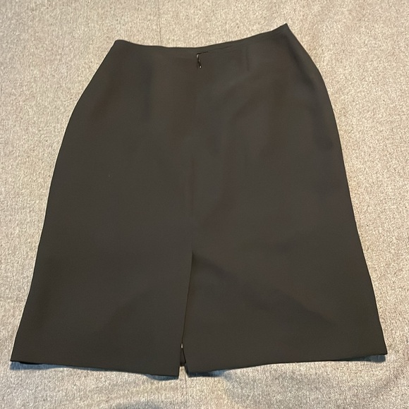 Pencil skirt, EUC, 8 - Picture 2 of 5